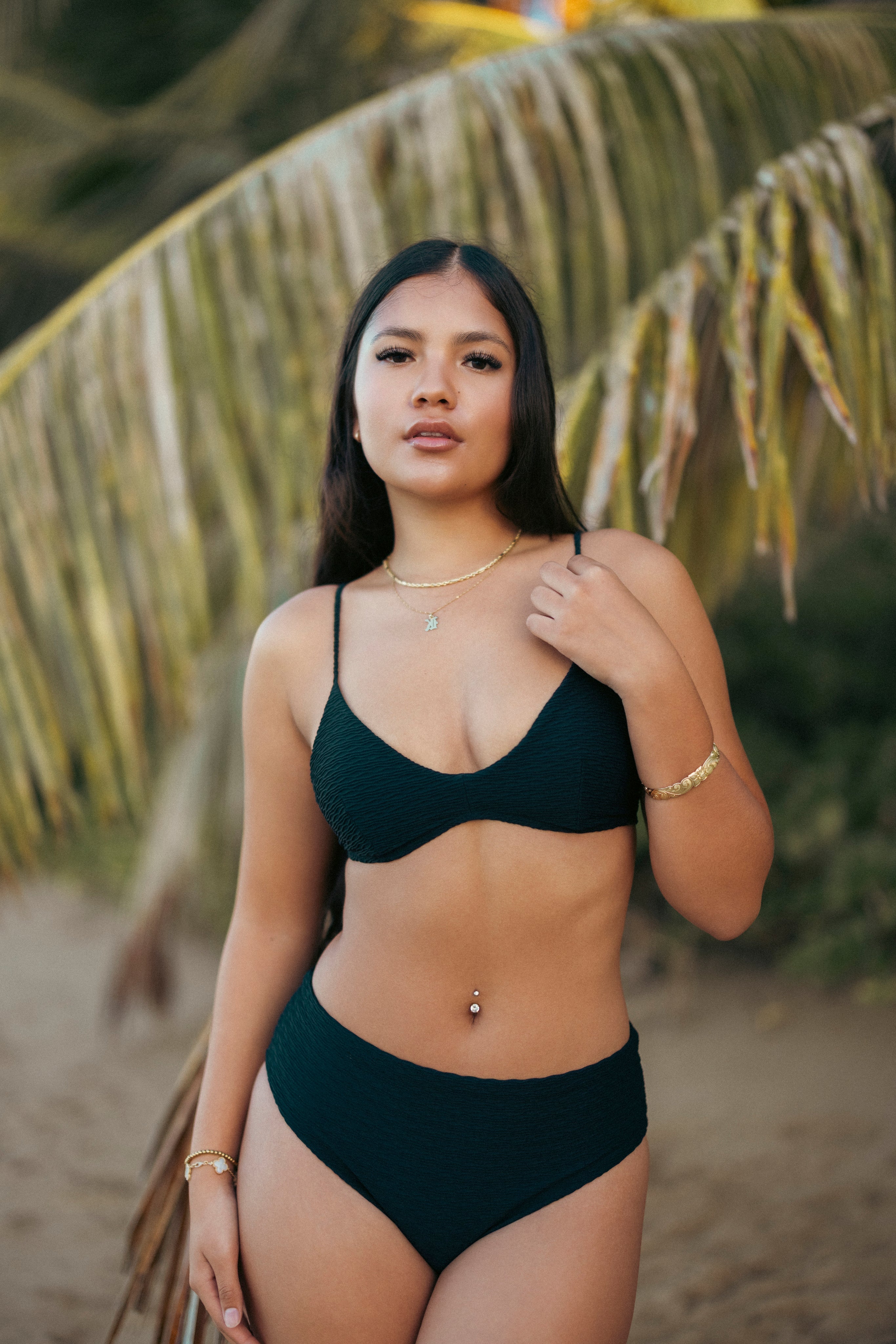 Sandy Top Black Textured